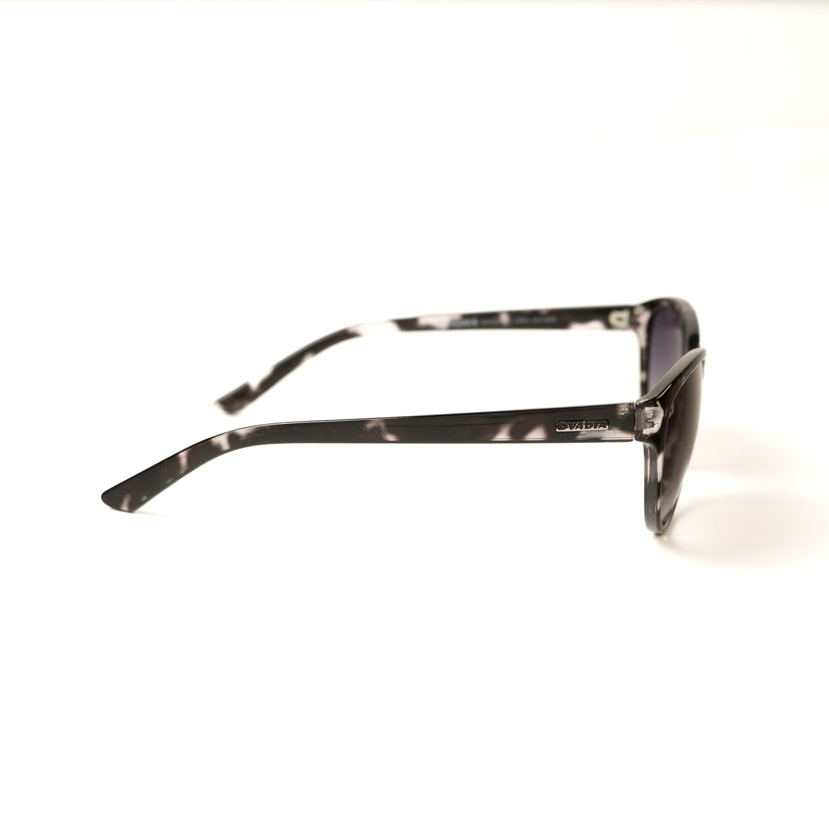 Esencia  |  OVADIA®
